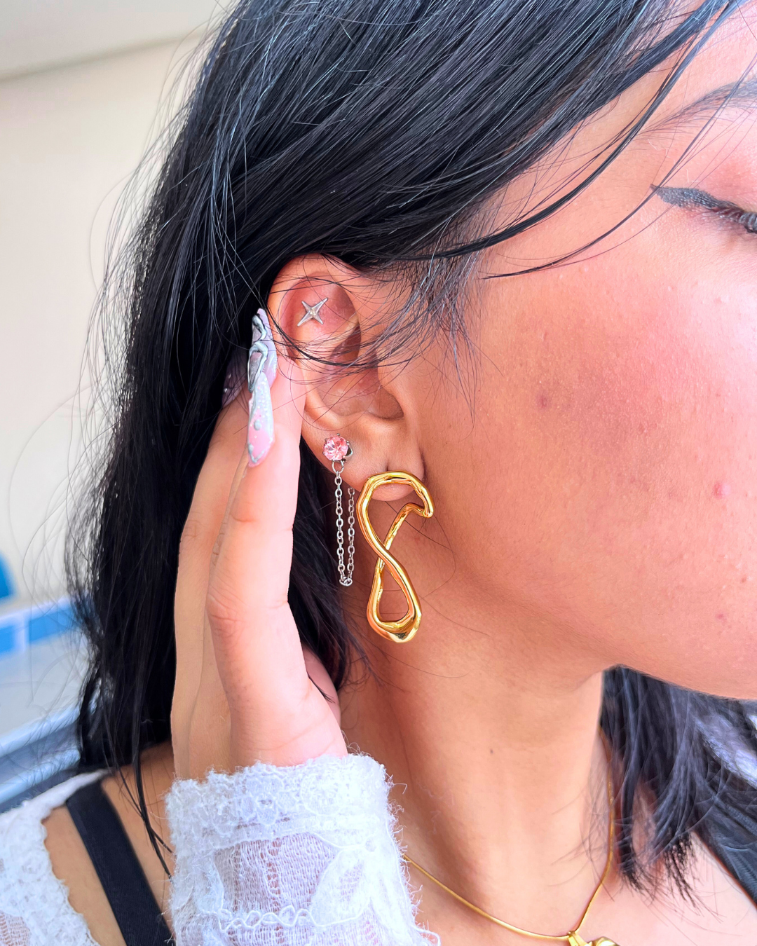 Mobius Hoops Earrings